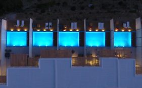 Aelia Collection Suites - Adults Friendly